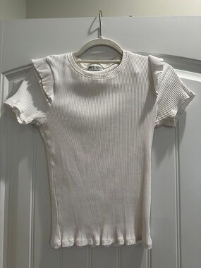 Zara Cream Ribbed Ruffle Sleeve Tee